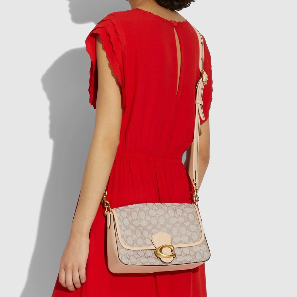 Soft Tabby Shoulder Bag In Signature Jacquard - Picture 11 of 11